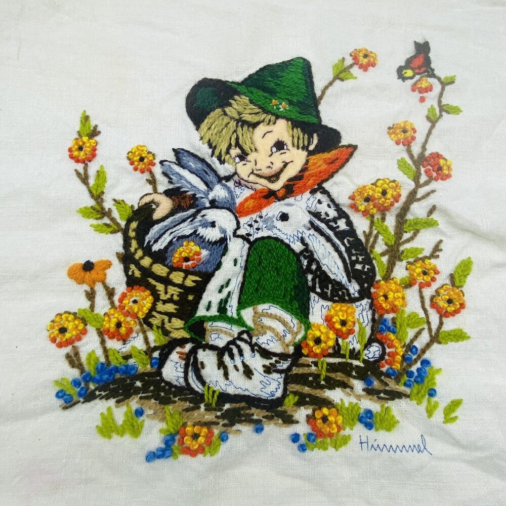 Paragon Hummel Stitchery Pillow Cover Needlecraft Completed